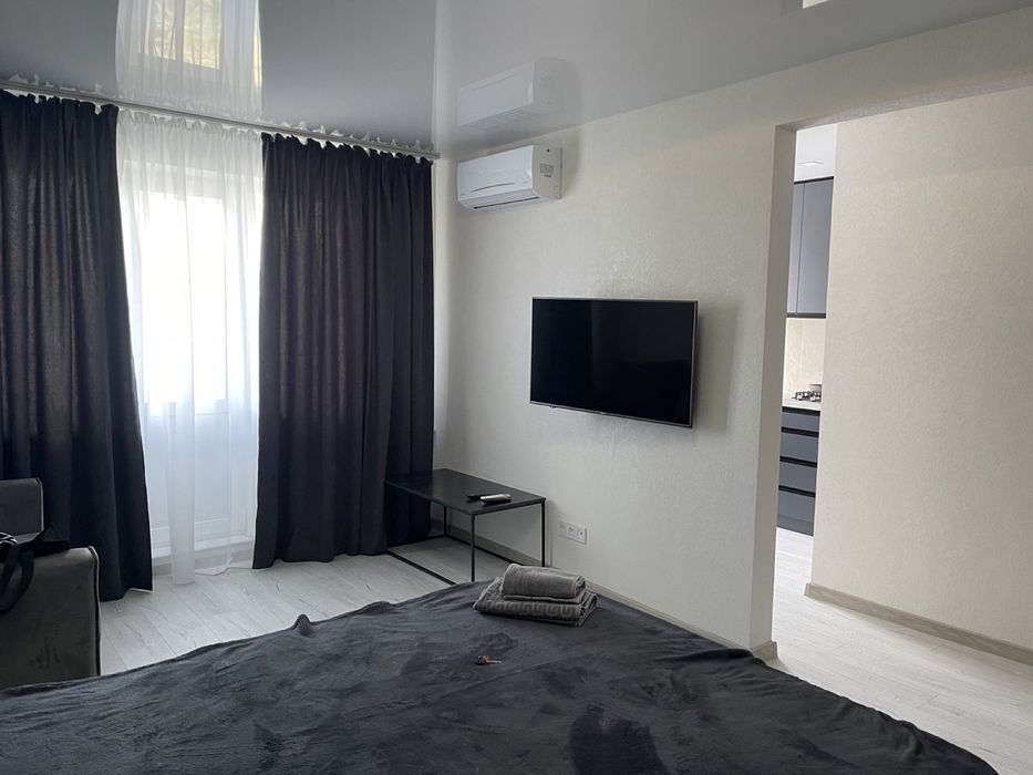 Сдам посуточно/почасово 1-но ком . квартиру 3ч-500грн, на Автовокзале