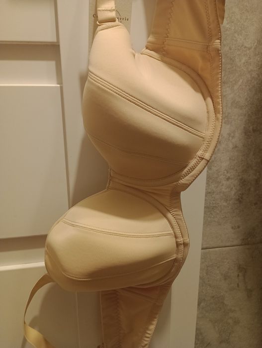 Biustonosz Stanik Cobra 75i