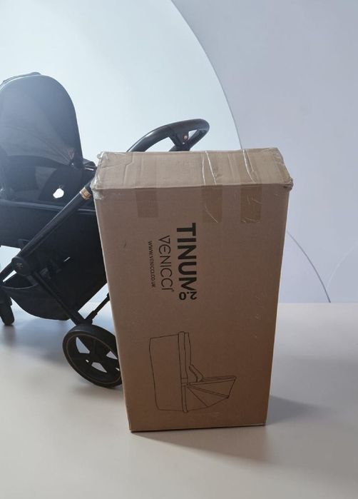 Wózek dziecięcy 3w1 Venicci Tinum 2.0 (Gondola + Spacerówka) + Fotelik Joie