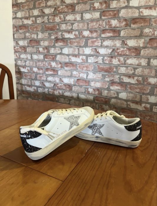 Golden goose brancas e prateadas