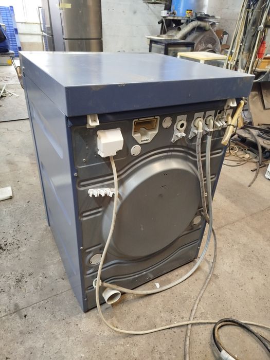 Пральна професійна машина Miele PW6080 av 8-10кг.