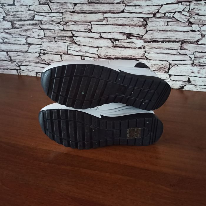 Sneakersy na koturnie r.36