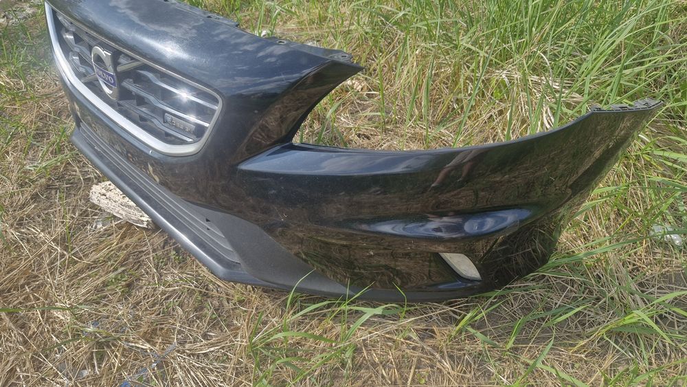 Zderzak przedni r desing volvo v40 II 717 46