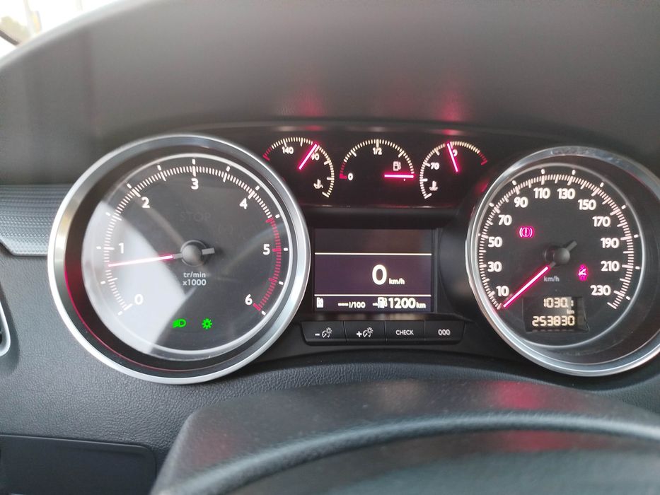 Peugeot 508 sw 1.6 manual