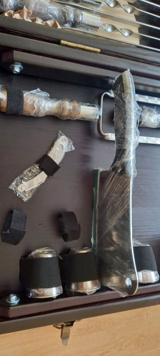 Набір шампурів + стол-кейс  подарунковий   Gorilla BBQ 32 предмета дл