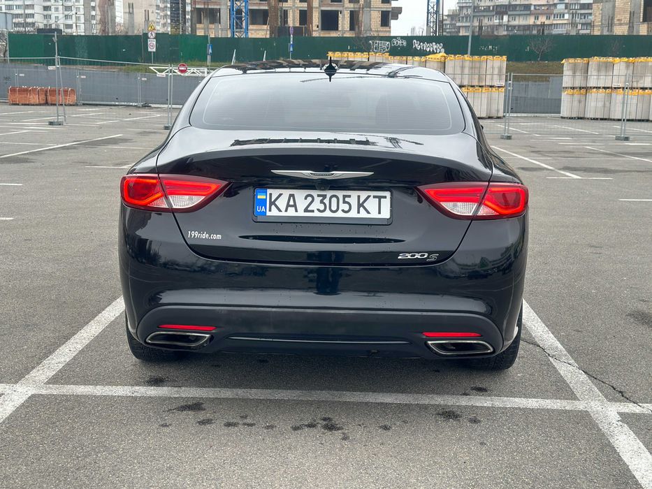 Chrysler 200S 3.6 2015 газ/бенз