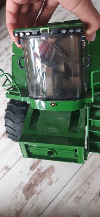 Kombajn john deere T670i