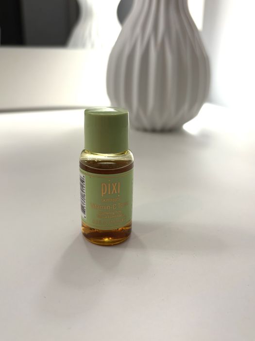 Pixi Skintreats Vitamin-C Tonic 15ml Rozświetlenie Travel