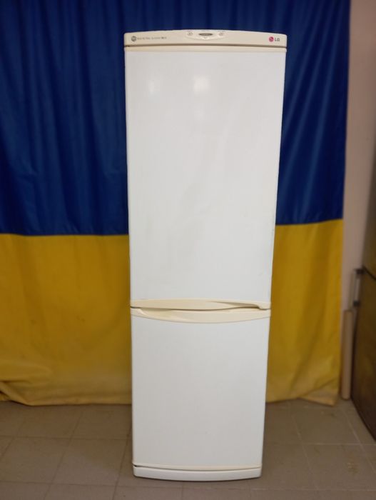 Холодильник LG no frost GR-389SQF