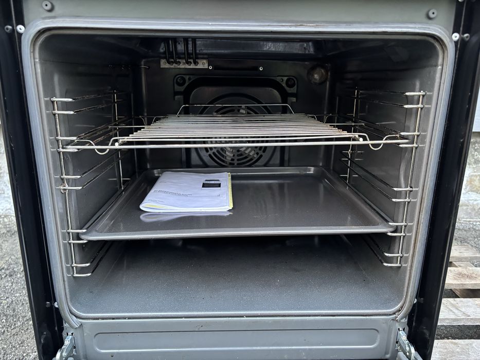 Електроплита Amica склокераміка