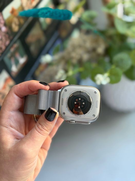 Apple Watch Ultra 2 Natural Ti 49mm GPS + Cellular