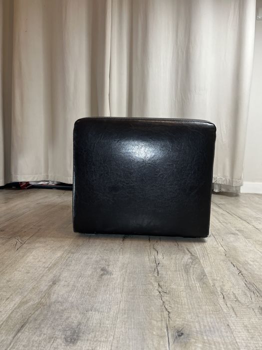 Pufa, siedzisko 45x45 czarny skaj 6 sztuk / 50zl sztuka