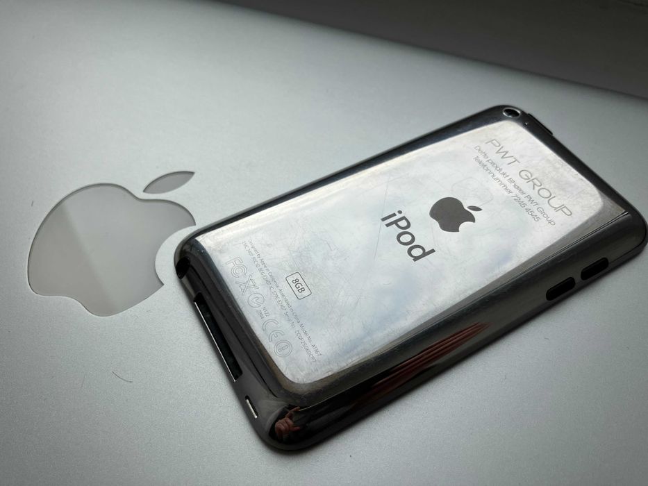 Apple iPod touch 4-gen / DAC Cirrus Logic \ Акумулятор 30 год. музики