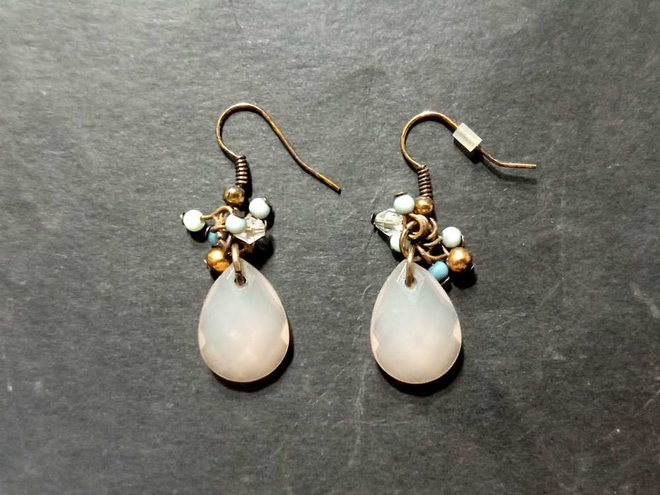 Brincos Gota De Pedra