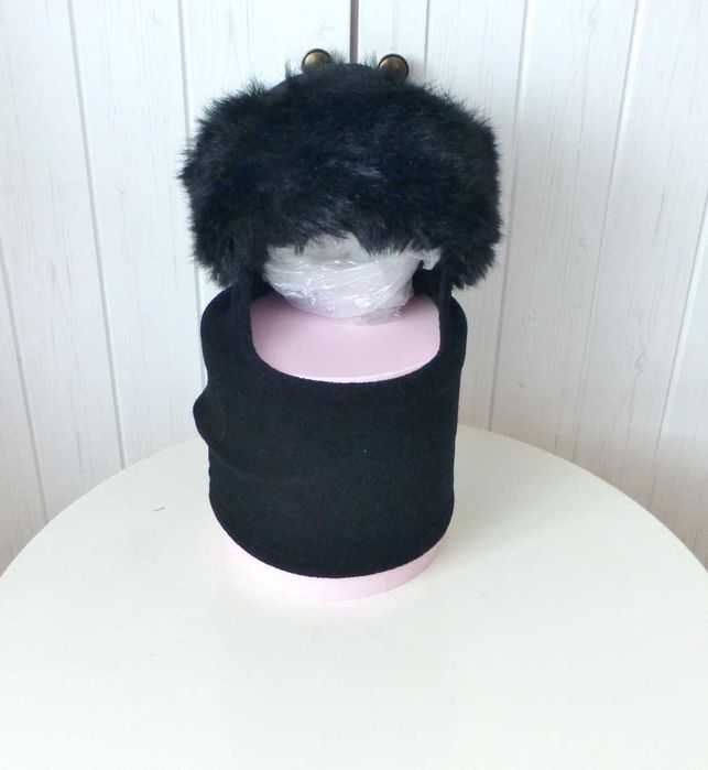 Vintage Love polarowy komin z czapka z futrem S/M