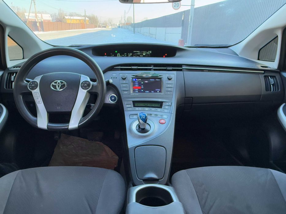 Toyota Prius 2012