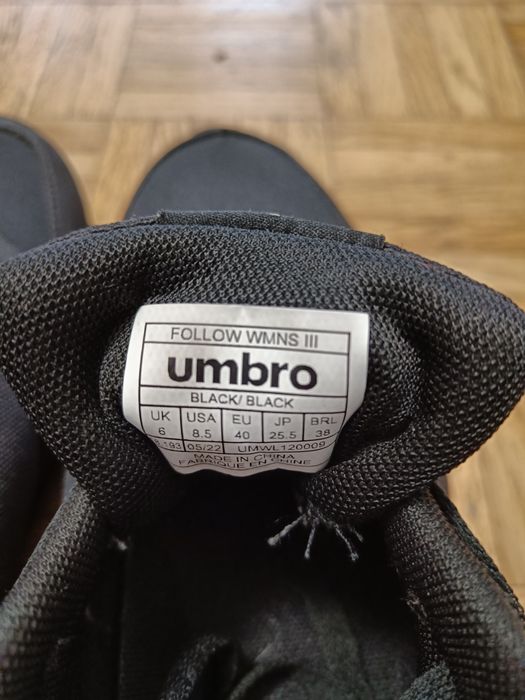 Sneakersy czarne Umbro
