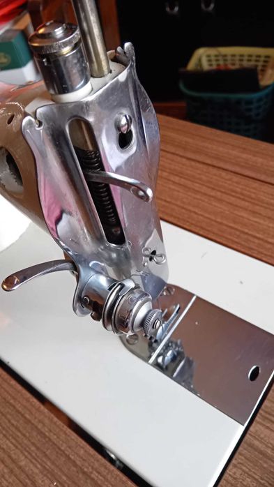 Máquina de costura antiga