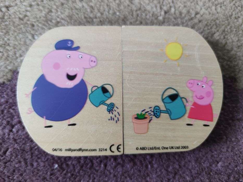 Drewniana rozkładanka Świnka Peppa