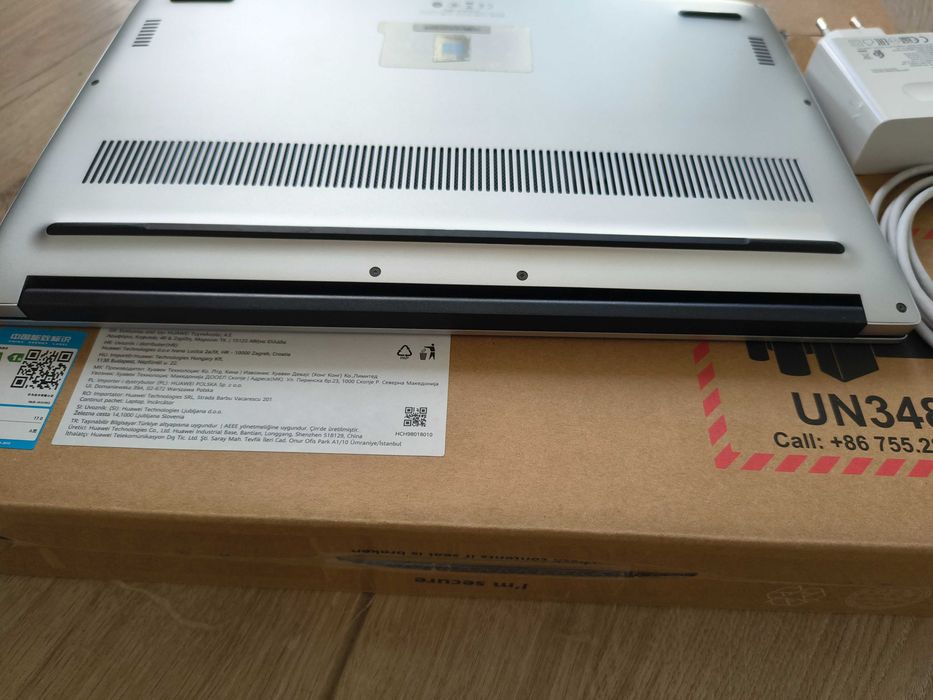 Laptop Huawei MateBook D14, model NbB-WAH9Q, i5-10210U/8GB/256GB/Win11/FullHD