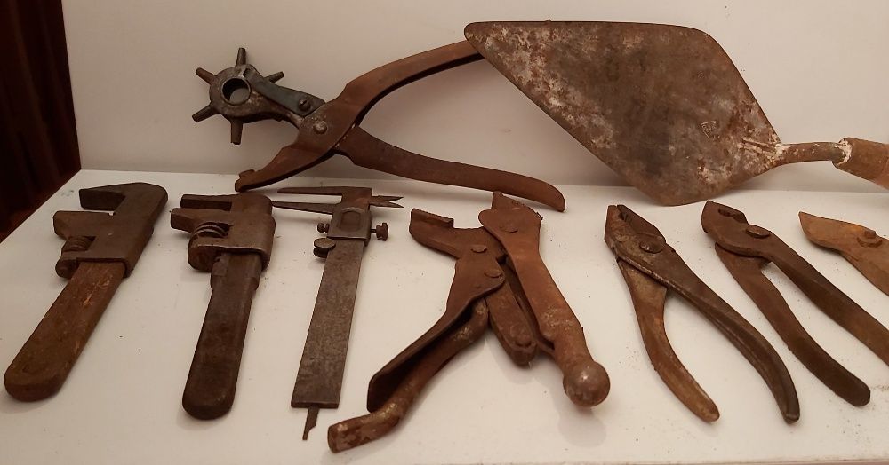 Lote de ferramentas VINTAGE aos 40 a 70