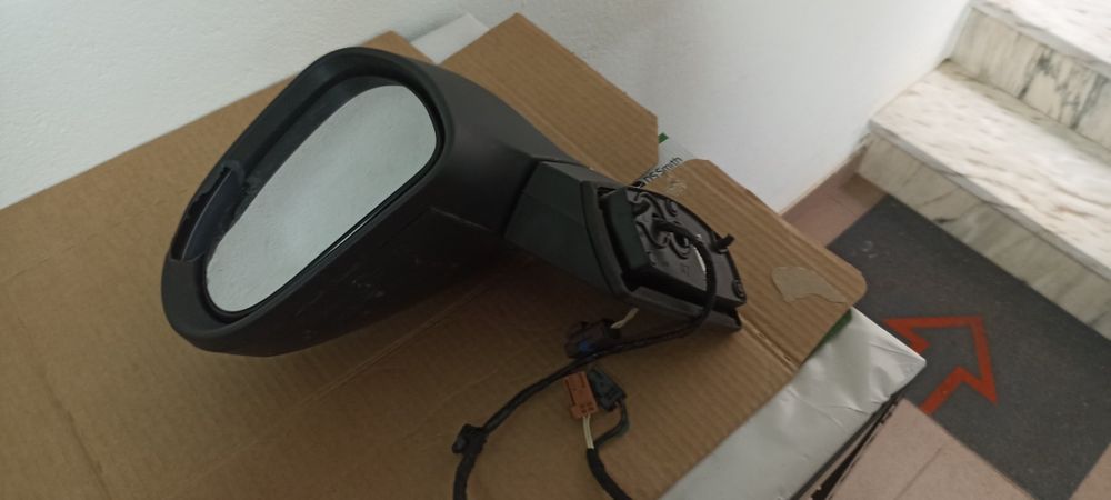 Retrovisor Esquerdo Peugeot 207