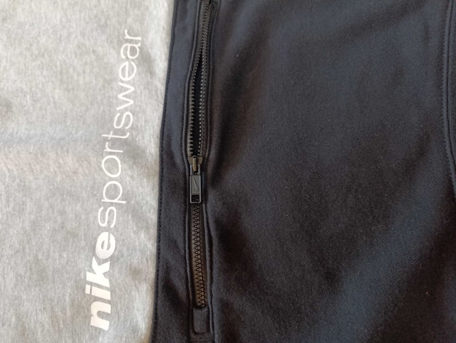 Кофта, худі спортивне жіноче Nike Sportswear