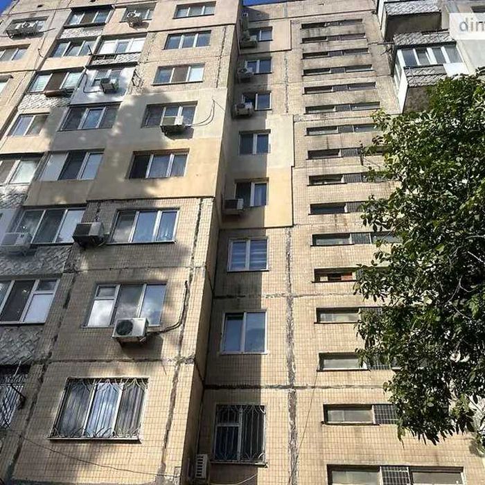 Большая 3-х комн. квартира в высотке на Балковской.