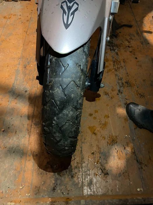 Продам мотоцикл Lifan kpt 200