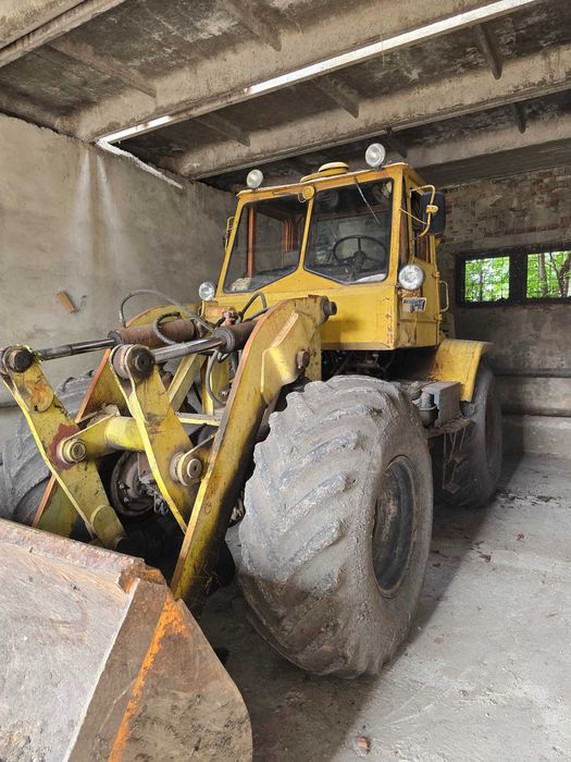 Продам погрузчик Т 156