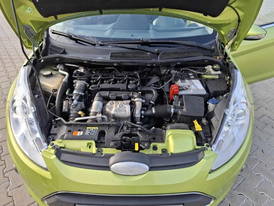 Sprzedam Forda Fiestę