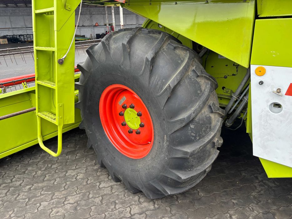 Комбайн Claas Dominator 96 Hydro