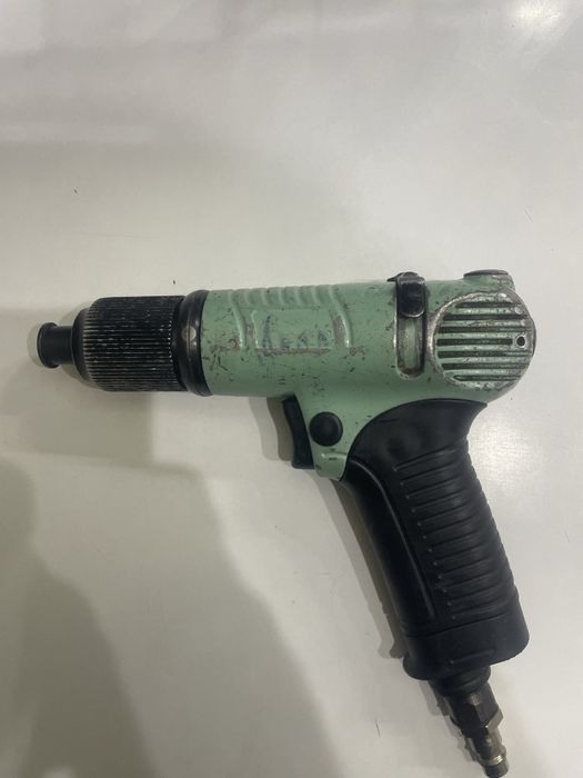 Пневмошуруповерт