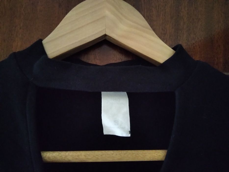 Vestido preto curto