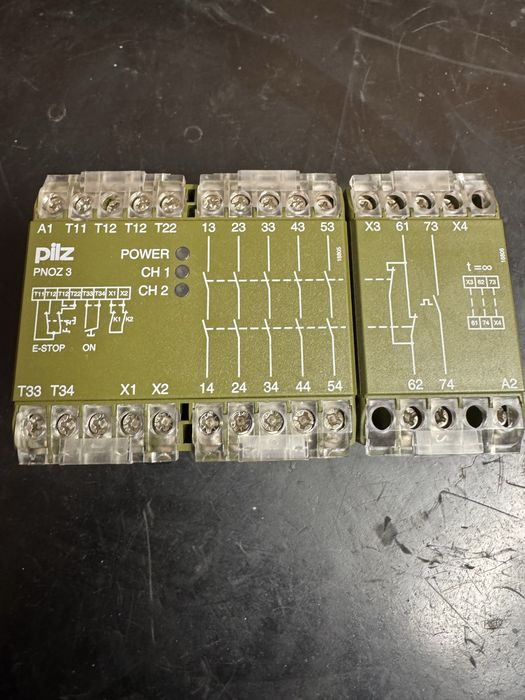 Rele de emwrgencia PILZ PNOZ3-24VAC-5S10N