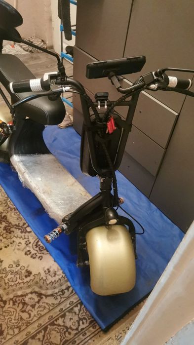 Елекртричний Мопер