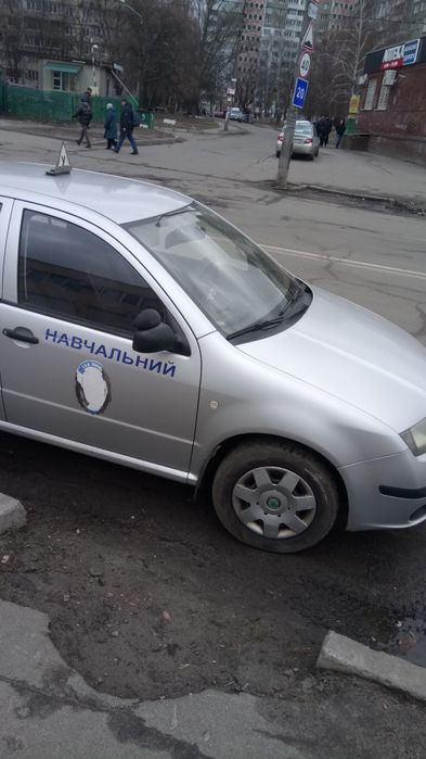 Автоінструктор. Механіка. Автомат.