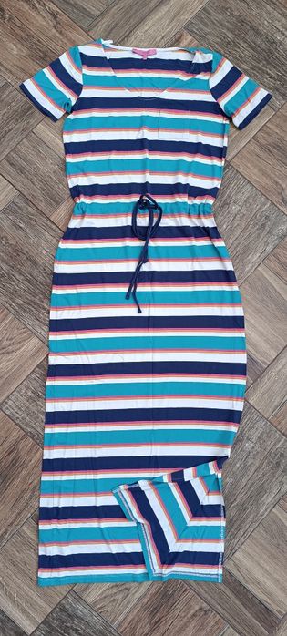 Zestaw ubrań kobiecych