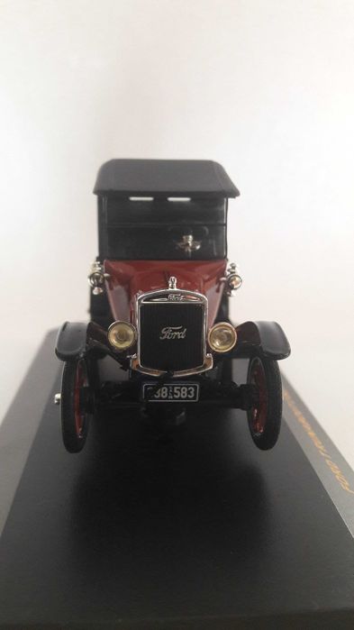 Коллекционная модель IXO Ford T Runabout 2 seaters 1926 г, 1/43: 3 000 ...