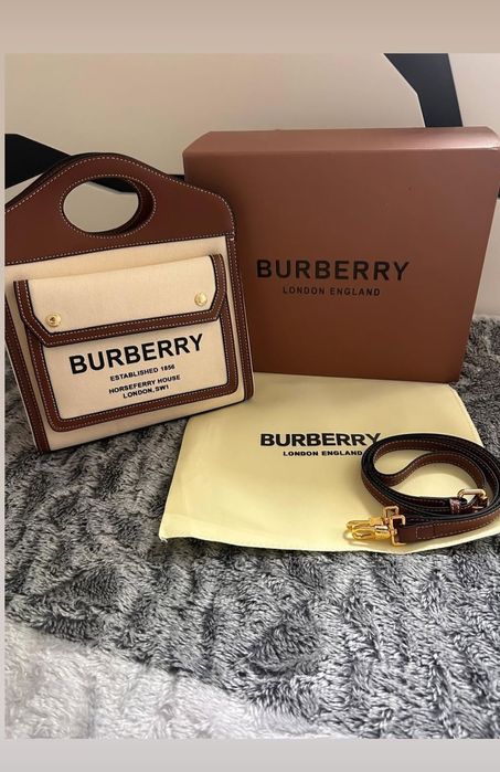 Carteira burberry