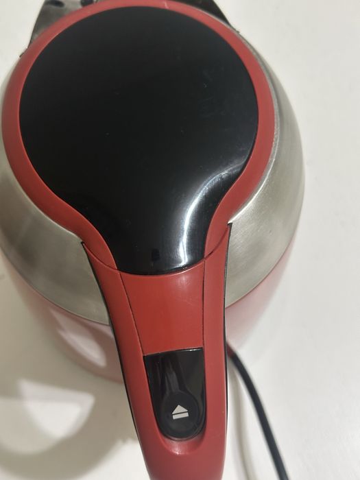 Електрочайник philips чайник червоний 1,7л