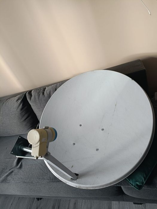 Antena satelitarna+konwerter