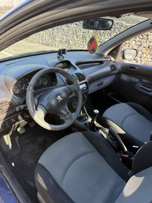 Peugeot 206 — fotografia 5