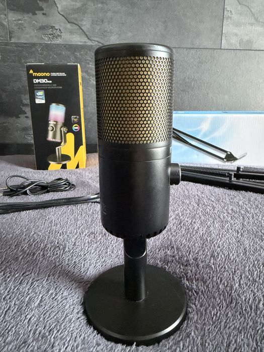 Продам мікрофон Maono DM30 RGB + кронштейн