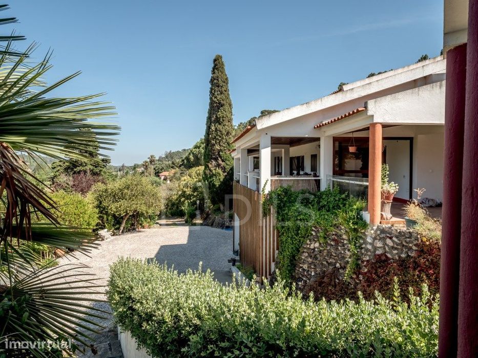 4+2 Bedroom Farm in Vale do Paraíso with Swimming Pool and Tennis Court