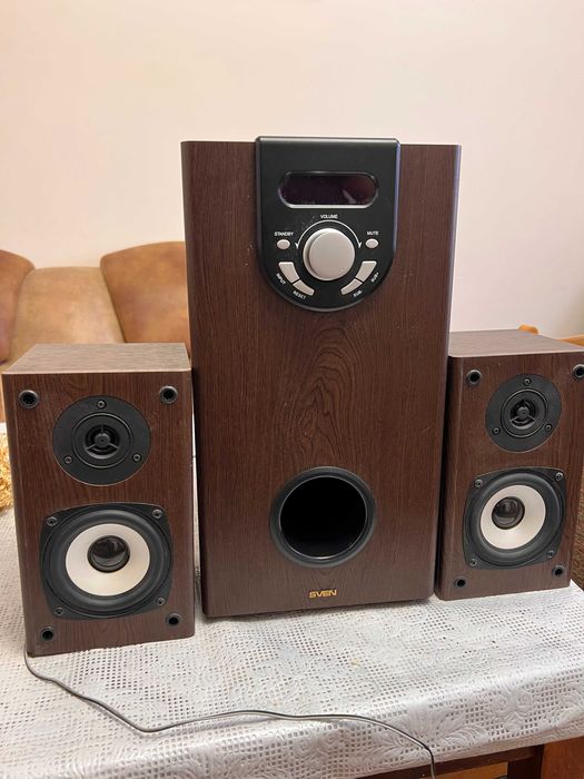 Колонки з сабвуфером sven btr2-10