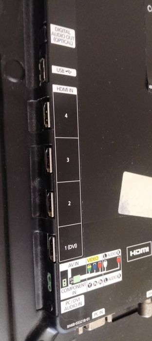 Samsung 32D4000 (82см)