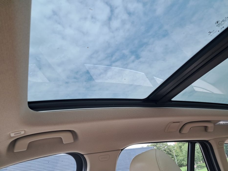 Zamienie lub sprzedam Bmw x1 xline jasny srodek panorama serwis head up , ambiente , mpakiet , full led , tryb sport