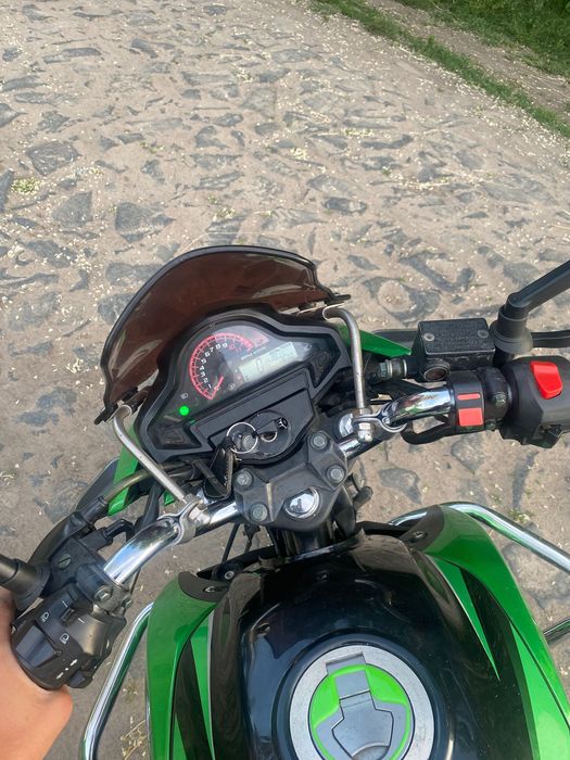 Продам Kanuni Western 200