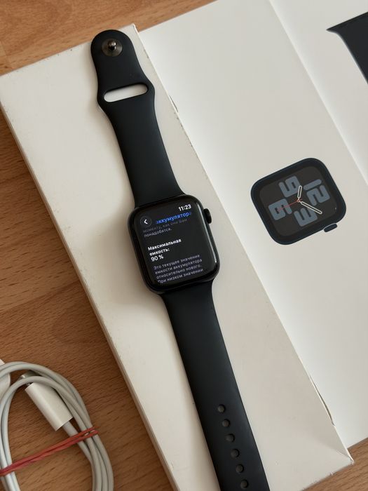 Apple Watch SE 2 44 mm Midnight